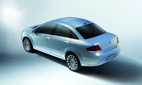 Fiat Linea #12