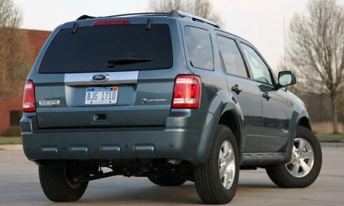 Ford Escape Hybrid #9