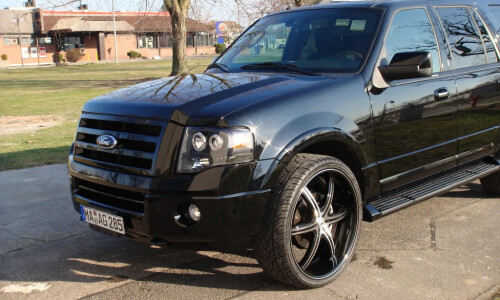 Ford Expedition #7
