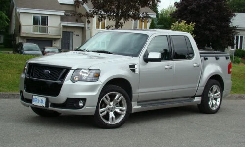 Ford Explorer Sport Trac #2