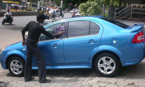 Ford Fiesta Blues #5