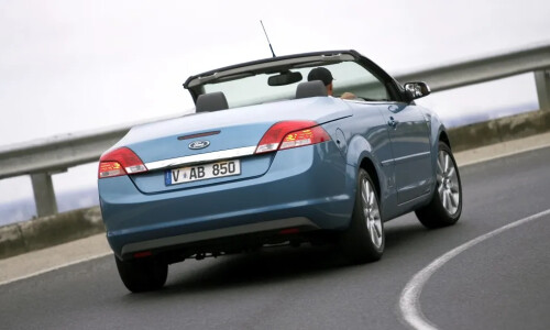 Ford Focus Coupé-Cabriolet #12