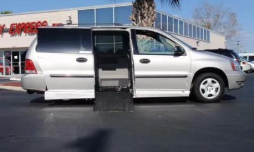Ford Freestar #12