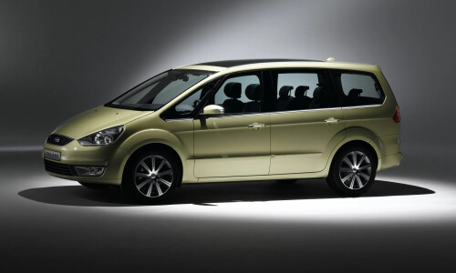 Ford Galaxy #5