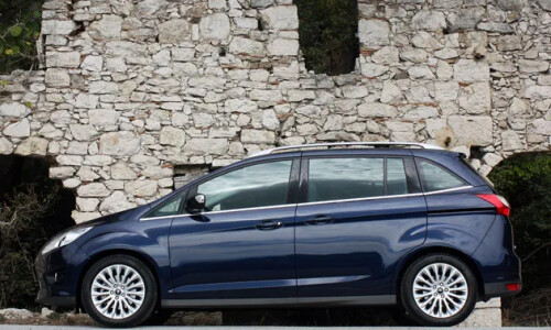 Ford Grand C-Max #3