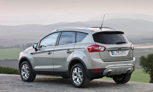 Ford Kuga #4