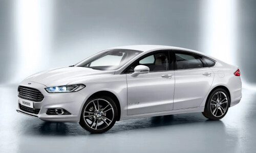 Ford Mondeo Hybrid #5