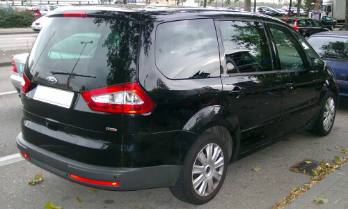 Ford S-MAX #12