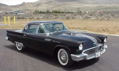 Ford Thunderbird #9