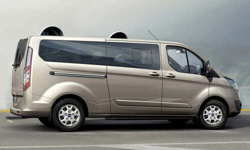 Ford Tourneo Custom #4