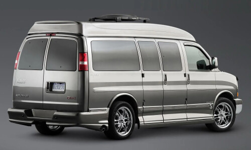 GMC Savana #3