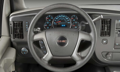 GMC Savana #6