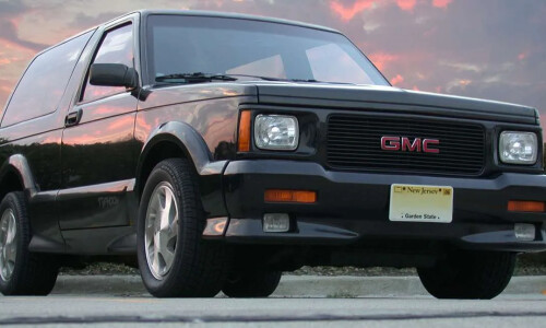 GMC Typhoon #2