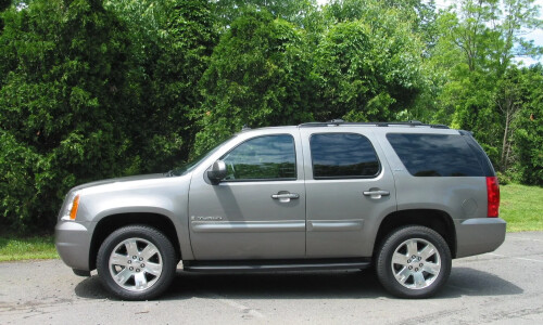 GMC Yukon #12