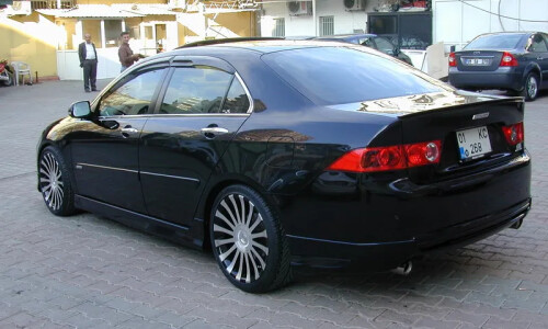 Honda Accord 2.4 #9