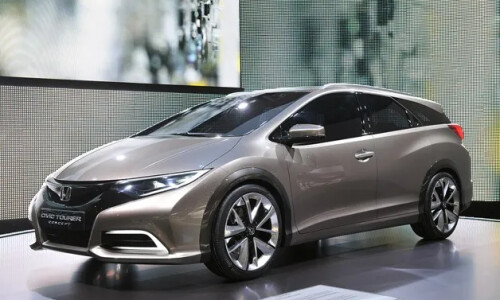 Honda Civic Tourer #1