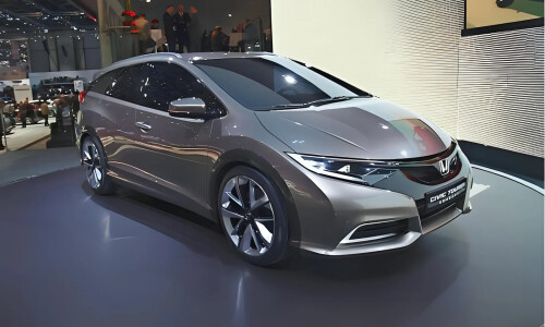 Honda Civic Tourer #8