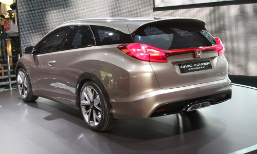 Honda Civic Tourer #15