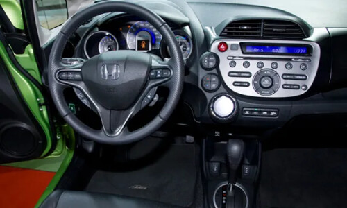 Honda Jazz Hybrid #11