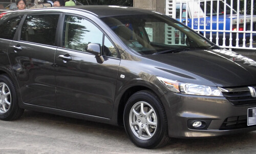 Honda Stream #1