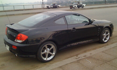 Hyundai Coupe #4