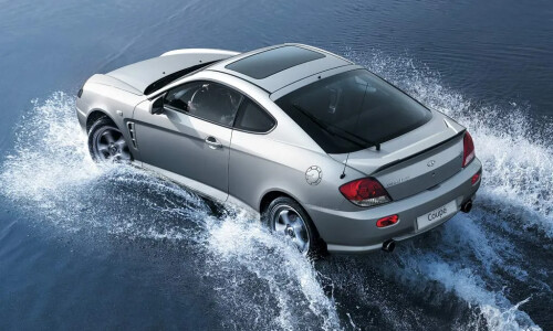 Hyundai Coupe #10