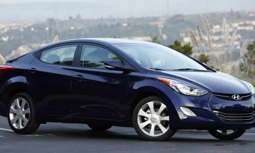 Hyundai Elantra #5