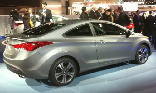 Hyundai Elantra Coupe #5