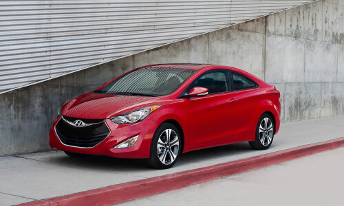 Hyundai Elantra Coupe #10