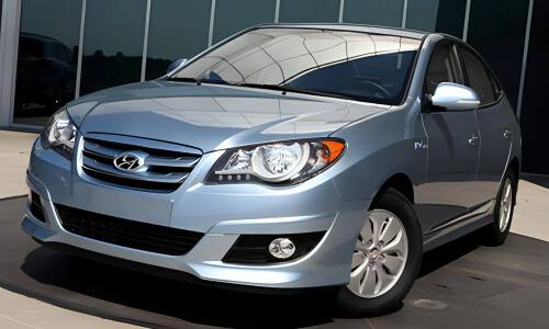 Hyundai Elantra LPI HEV #2