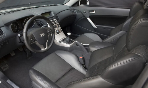Hyundai Genesis Coupe #7