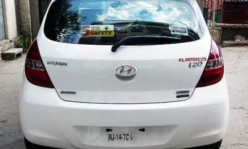 Hyundai i20 1.4 #13