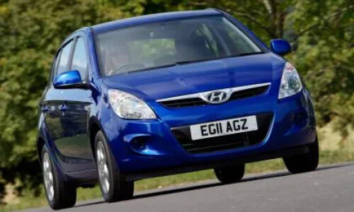 Hyundai i20 blue #4