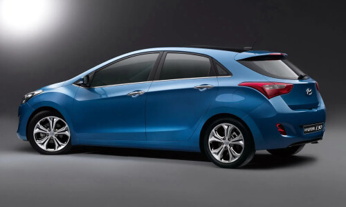Hyundai i30 blue #2