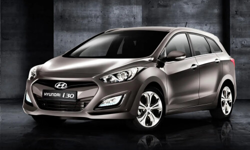 Hyundai i30 Kombi #2