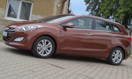 Hyundai i30 Kombi #7