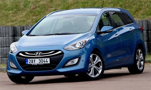 Hyundai i30 Kombi #14