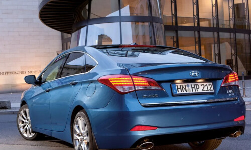 Hyundai i40 Sedan #12