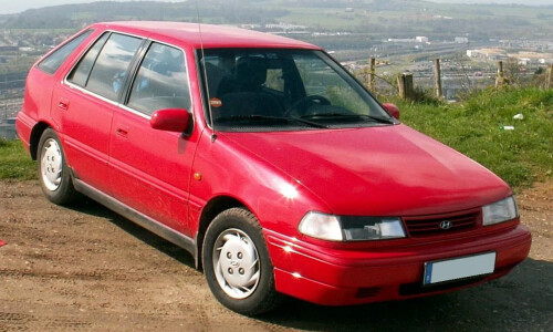 Hyundai Pony #2