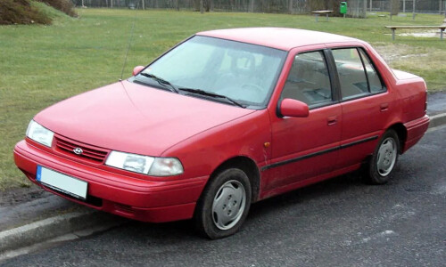 Hyundai Pony #3