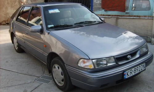 Hyundai Pony #10