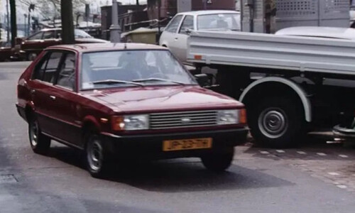 Hyundai Pony #11