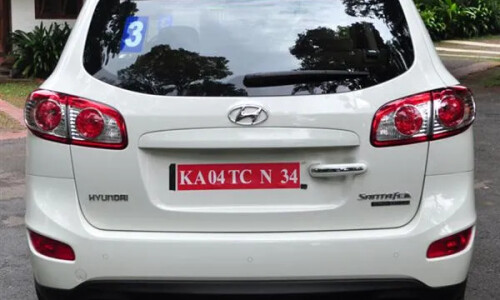Hyundai Santa Fe Vanilla White #4