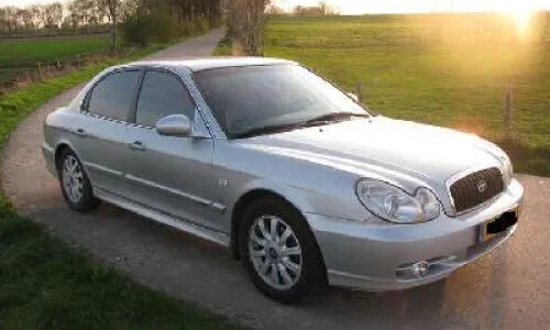Hyundai Sonata 3.3 V6 GLS #3
