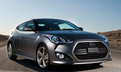 Hyundai Veloster Turbo #3