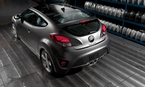 Hyundai Veloster Turbo #15