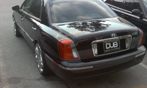 Hyundai XG350 #10