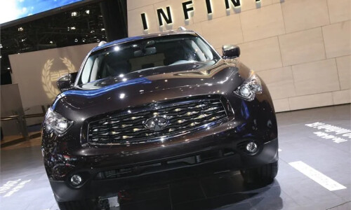 Infiniti FX50 #11