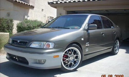 Infiniti G20 #9