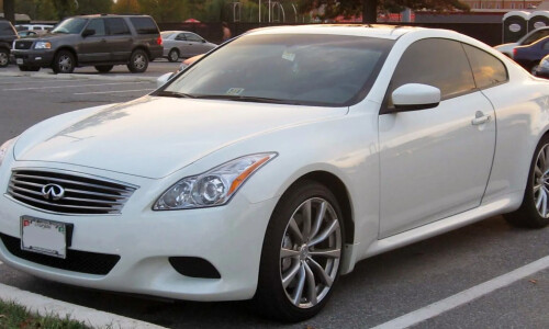 Infiniti G37 #1